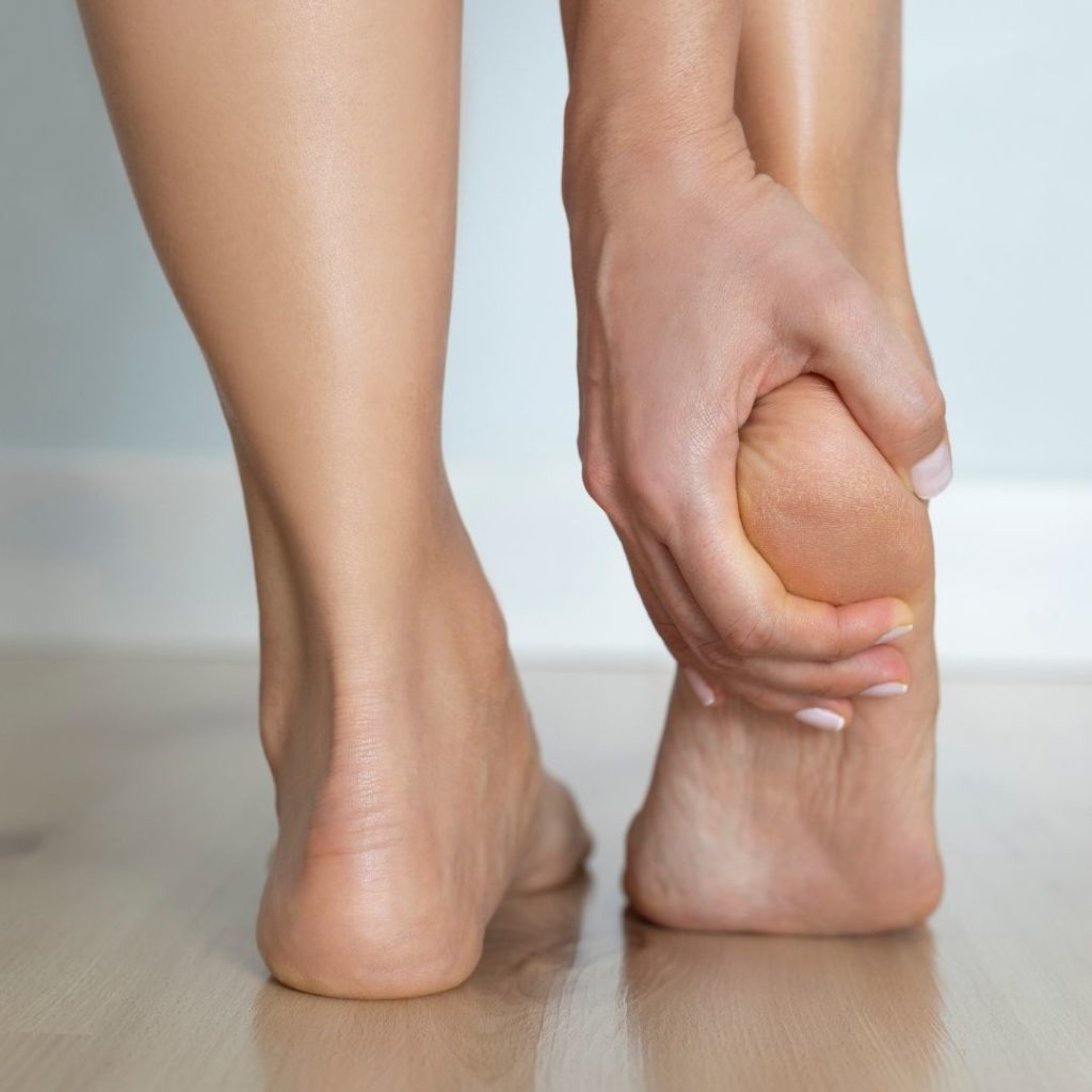 6 Causes of Foot Pain You Should Not Ignore